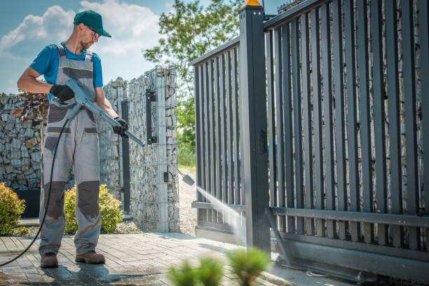 Best Pool Deck Cleaning  in Spearman, TX